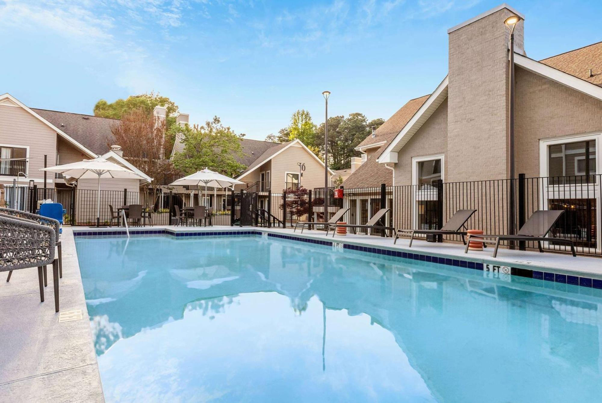 סנדי ספרינגס Waterwalk Extended Stay By Wyndham Atlanta Perimeter מראה חיצוני תמונה