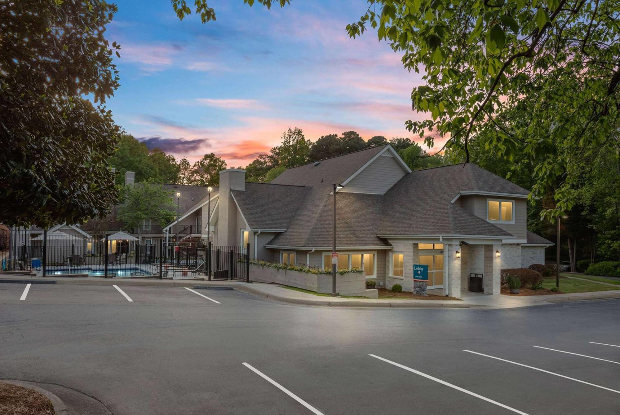 סנדי ספרינגס Waterwalk Extended Stay By Wyndham Atlanta Perimeter מראה חיצוני תמונה