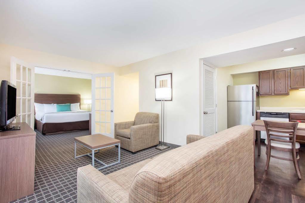 סנדי ספרינגס Waterwalk Extended Stay By Wyndham Atlanta Perimeter מראה חיצוני תמונה